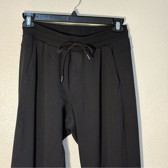 Black Tapered Sweatpants Men’s Medium. - Picture 3 of 10